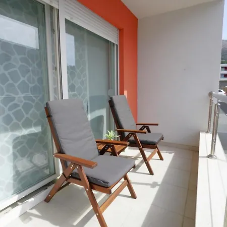 Apartment Perla - Modern And Cozy