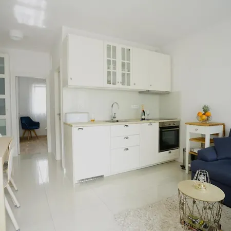 Perla - Modern And Cozy * Podstrana