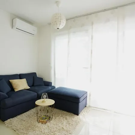 Perla - Modern And Cozy Apartment