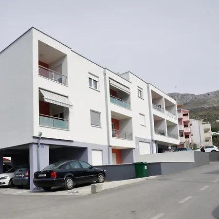 Perla - Modern And Cozy *