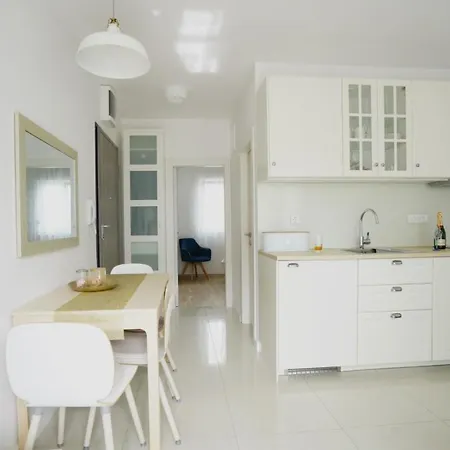Perla - Modern And Cozy Apartment